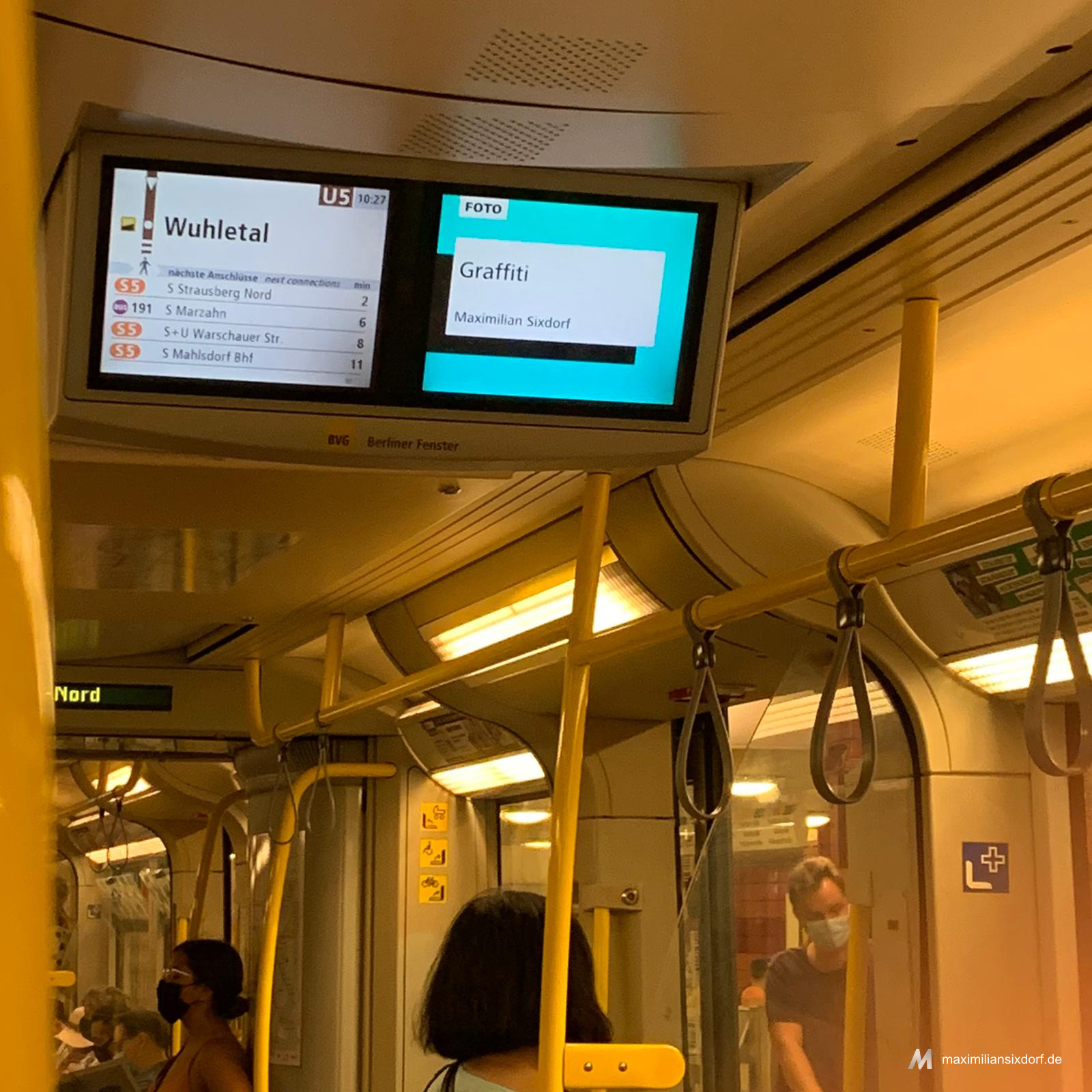 Mein Bild als Foto des Tages in der Berliner U-Bahn