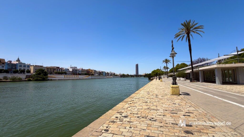 Am Fluss von Sevilla